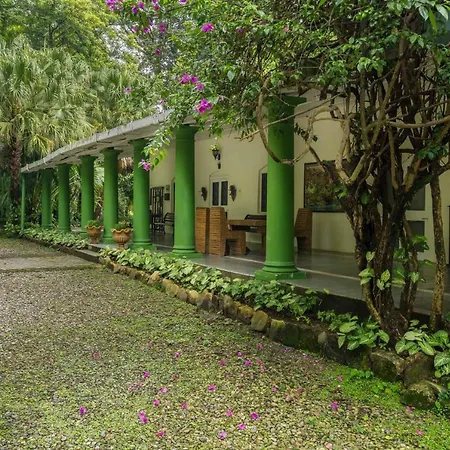 Stayvista'S Normandy House - 3Bhk With Mountain View & Orchard-2